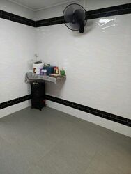Blk 727 Jurong West Avenue 5 (Jurong West), HDB 5 Rooms #580759011